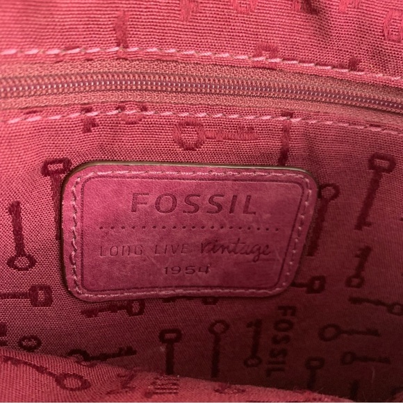 Fossil Maddox Purple Leather Flap Buckle Crossbody Purse - Picture 14 of 16